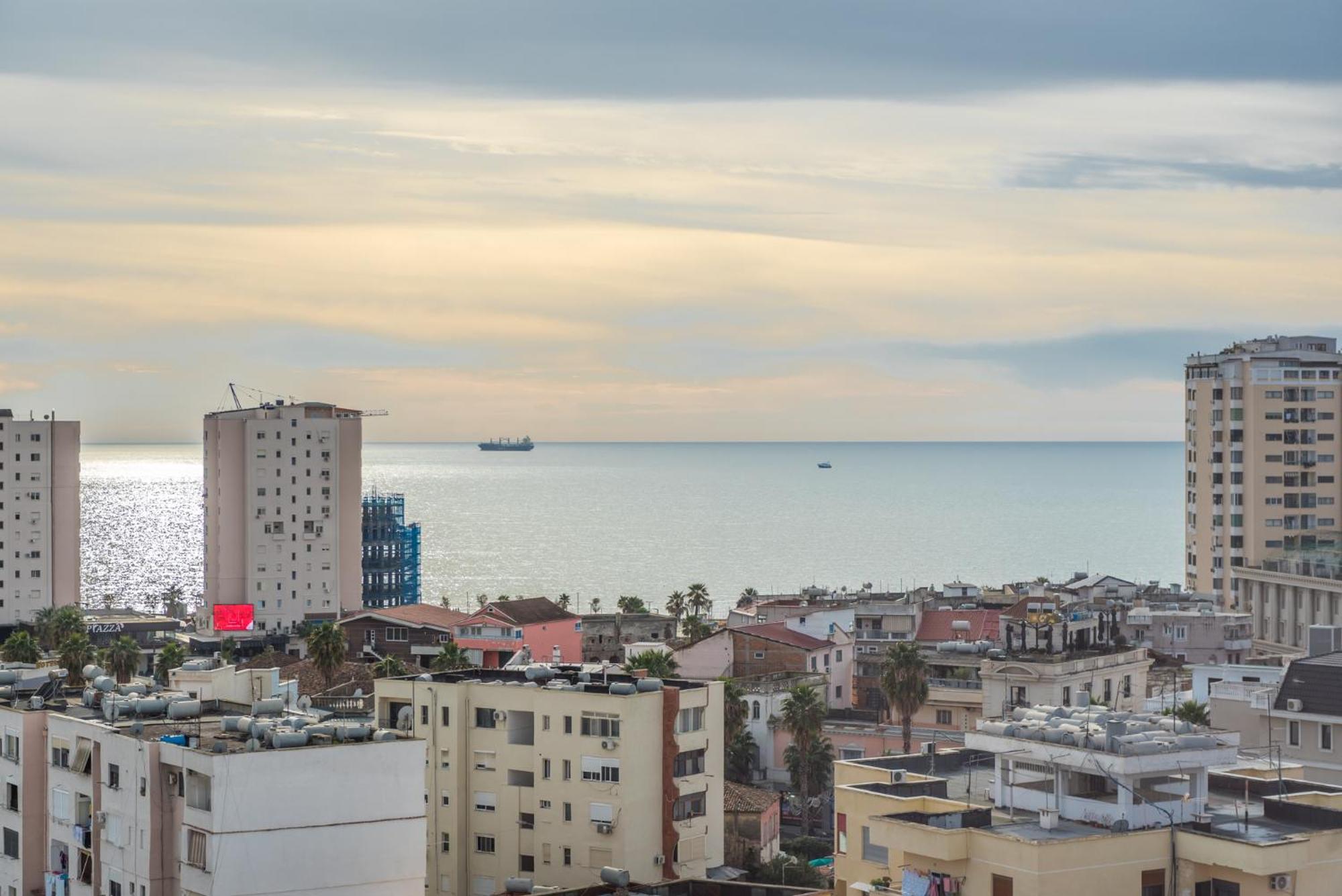Sky Apartments Durrës 外观 照片